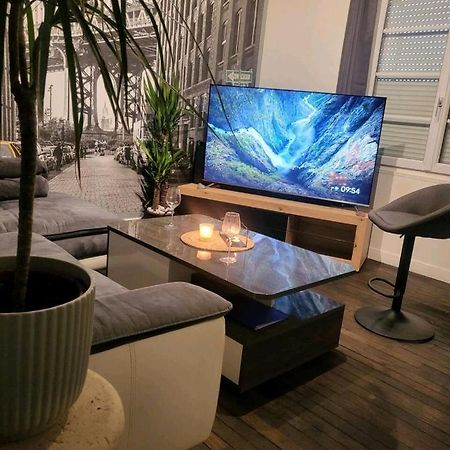 T2 Cosy Autonome H24 Parking Prive Attenant Tv 165Cm Netflix Wi-Fi Au Rez-De-Chaussee Alençon Zewnętrze zdjęcie