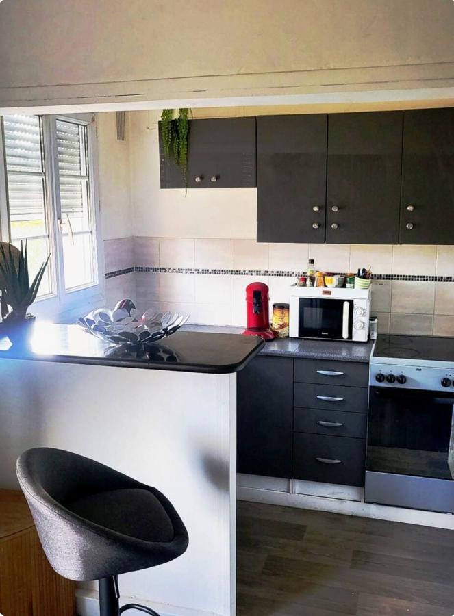 T2 Cosy Autonome H24 Parking Prive Attenant Tv 165Cm Netflix Wi-Fi Au Rez-De-Chaussee Alençon Zewnętrze zdjęcie