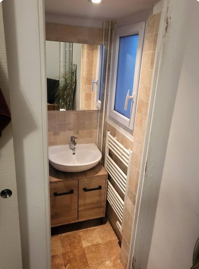 T2 Cosy Autonome H24 Parking Prive Attenant Tv 165Cm Netflix Wi-Fi Au Rez-De-Chaussee Alençon Zewnętrze zdjęcie